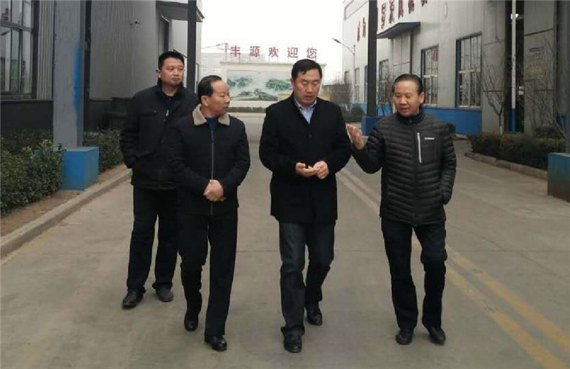 雙山街道辦黨工委書記視察金格瑞顆粒機項目 雙山街道辦黨工委書記視察金格瑞顆粒機項目