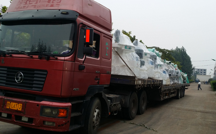 內蒙古發貨中，3台470生物質顆粒機，時產量2-3噸