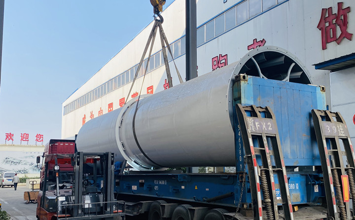 烏幹達烘幹筒裝車