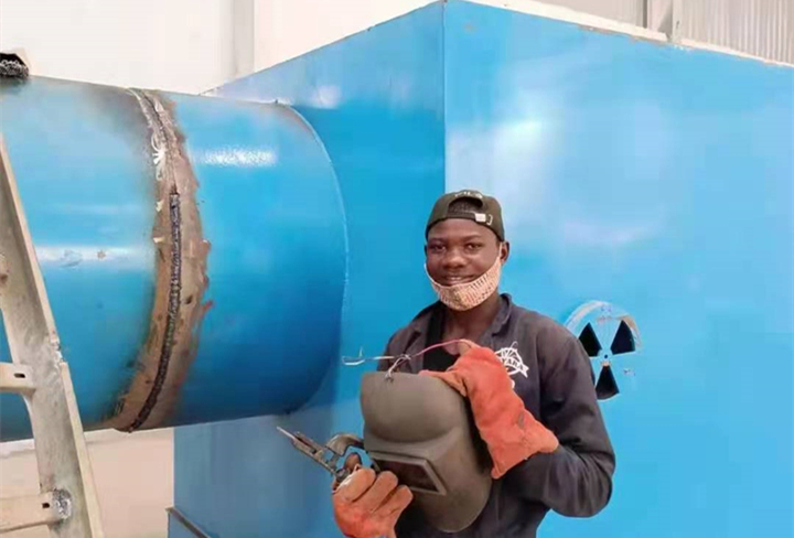 烏幹達調試現場