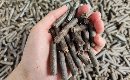 生物質顆粒機做顆粒，農民朋友的福音